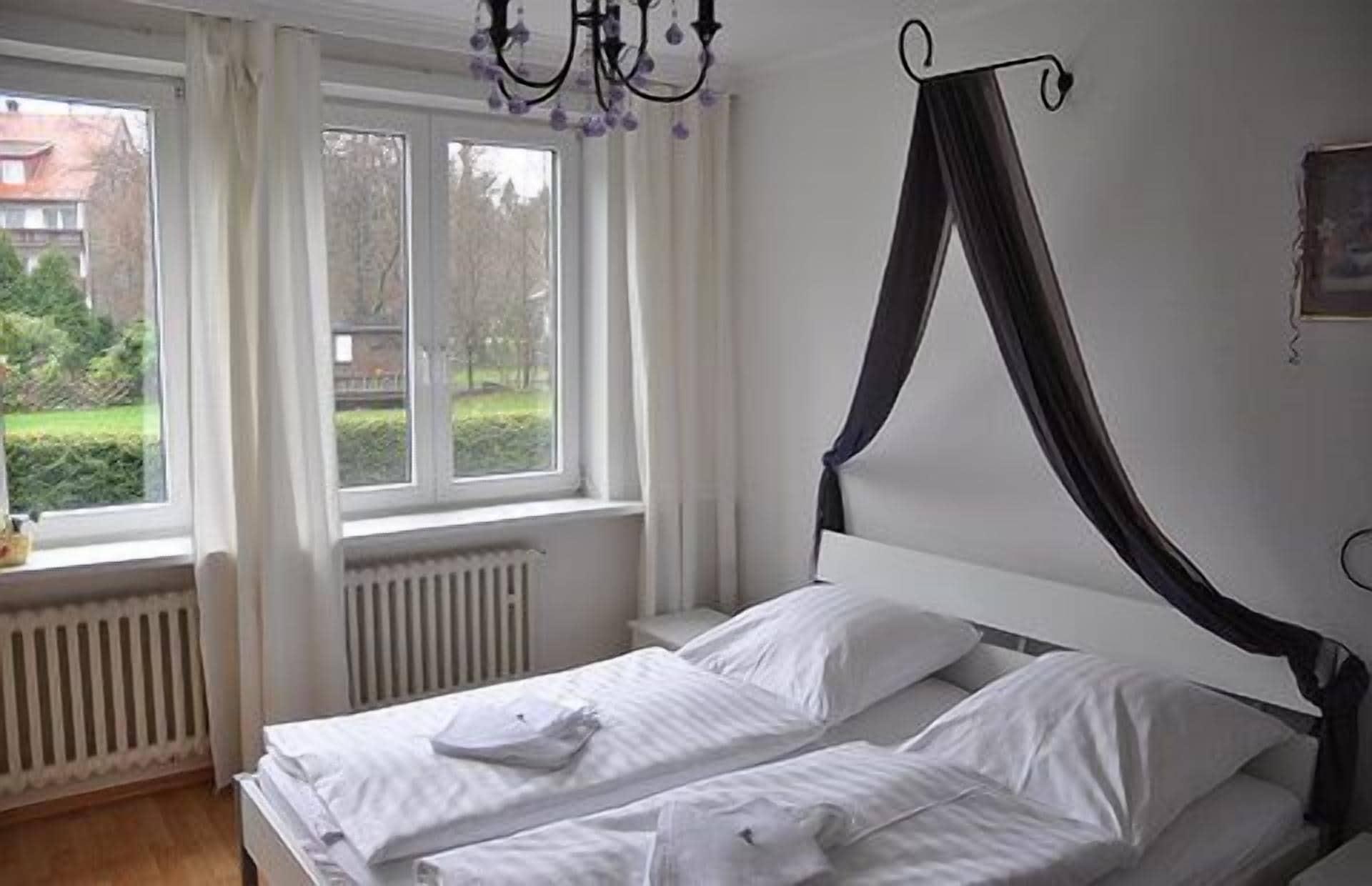Hotel & Hostel Drei Baeren 阿尔特瑙 外观 照片